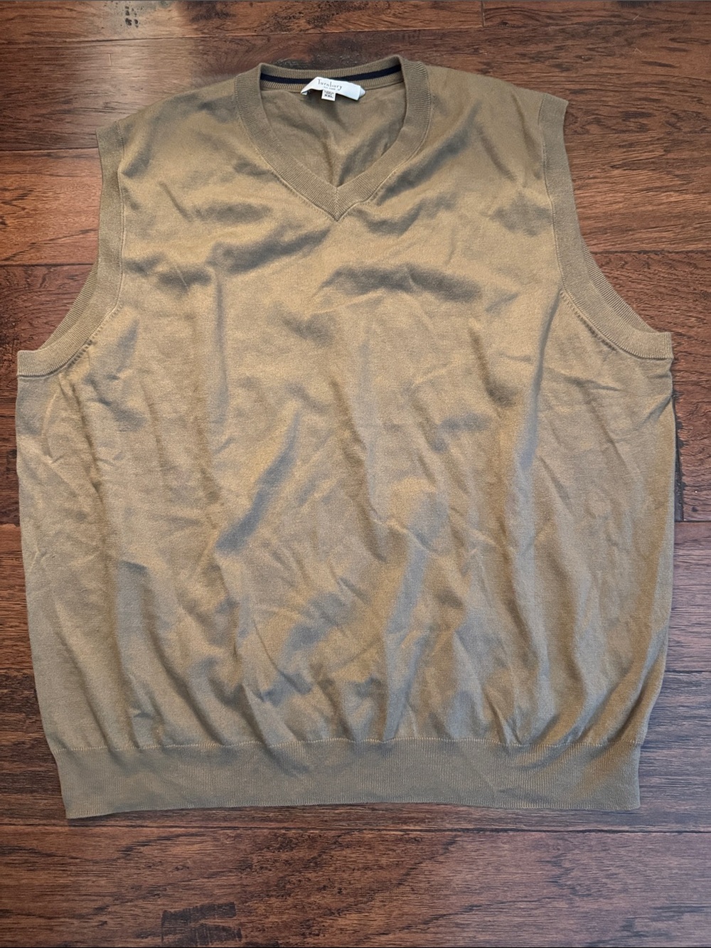 Men's V-Neck Knit Vest in Tan